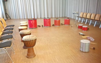 percussieworkshop rhythm and prgress teambuidling, bedrijfsuitje